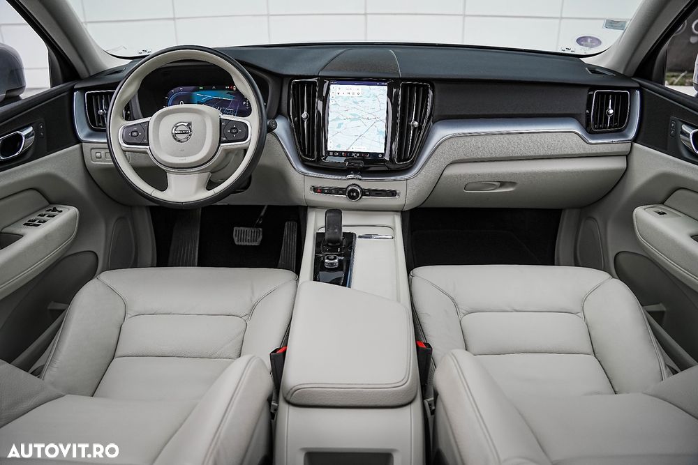 Volvo XC 60 Recharge T6 Twin Engine eAWD Inscription Expression - 9