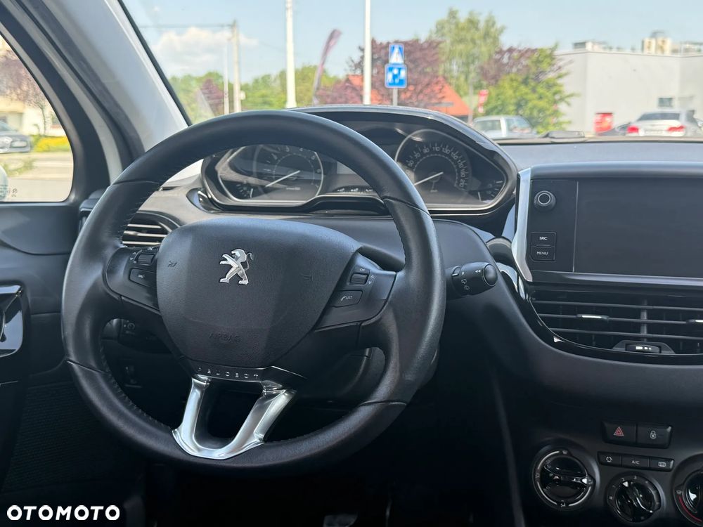 Peugeot 208 PureTech 82 Start & Stop Active - 13