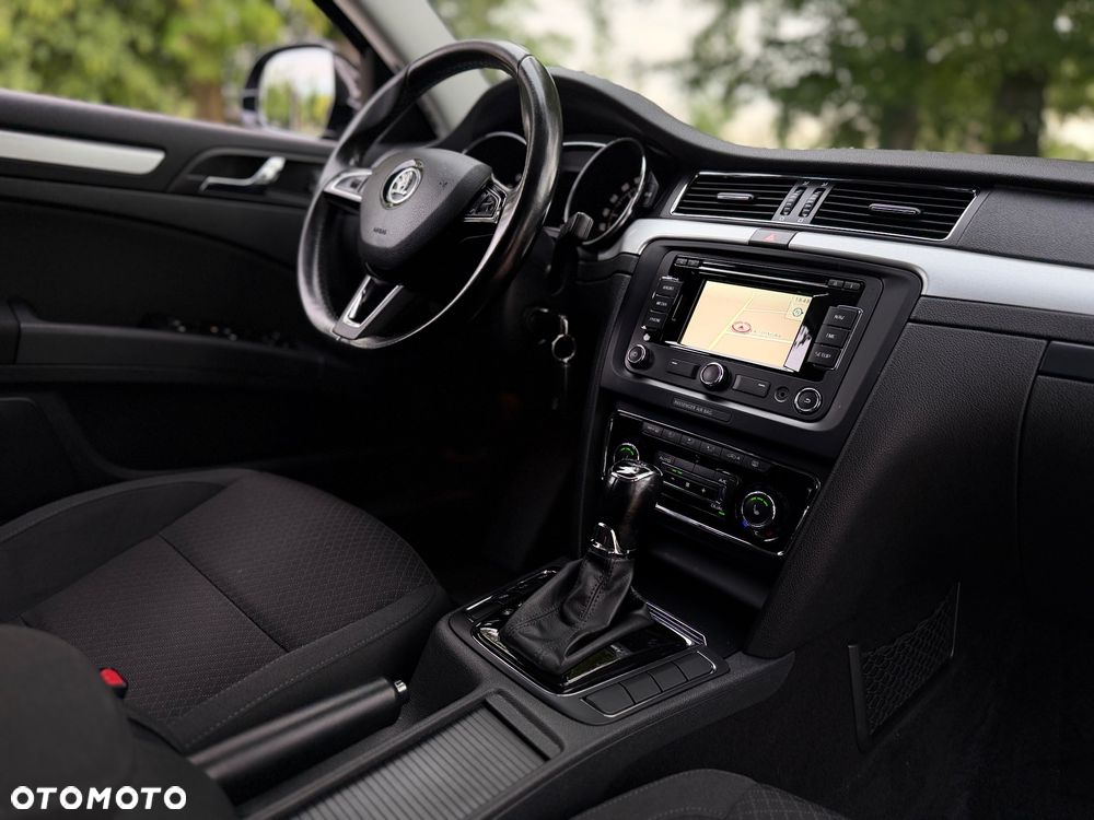 Skoda Superb 2.0 TDI Green tec DSG Exclusive - 15