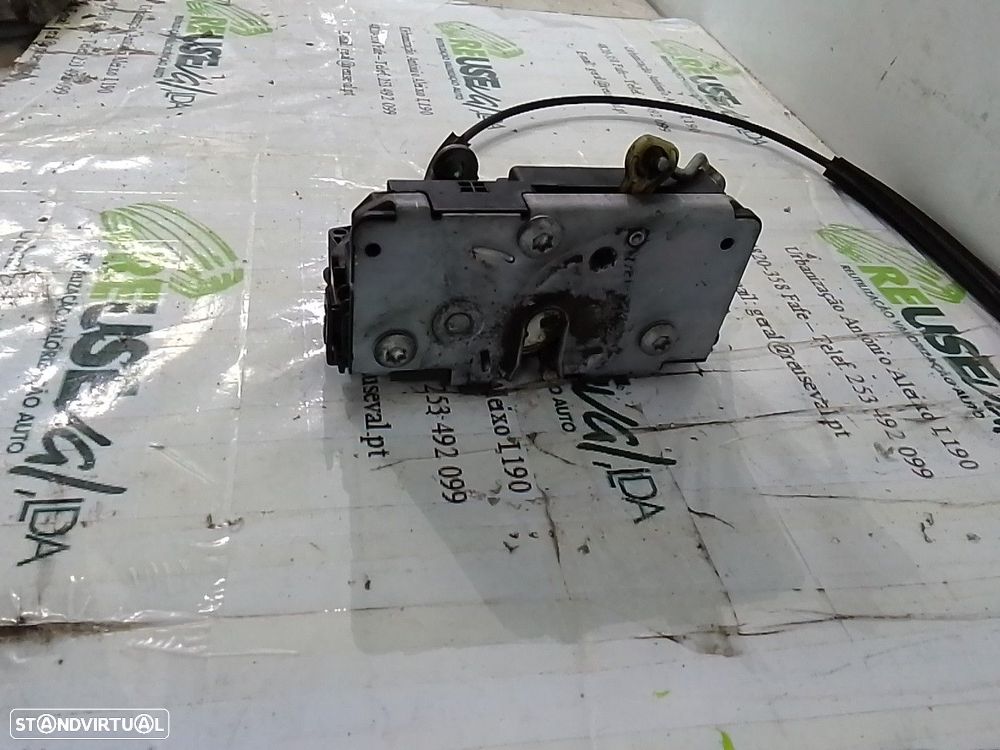 Fecho Da Porta Frente Esq Fiat Grande Punto (199_) - 2