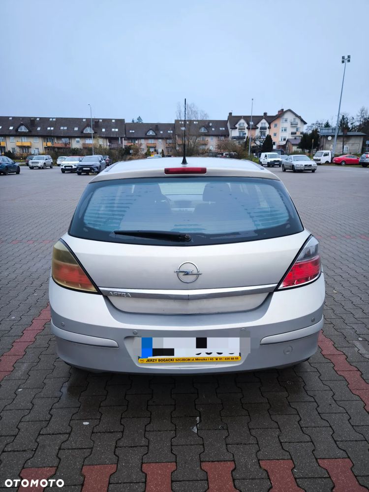 Opel Astra 1.4 - 4