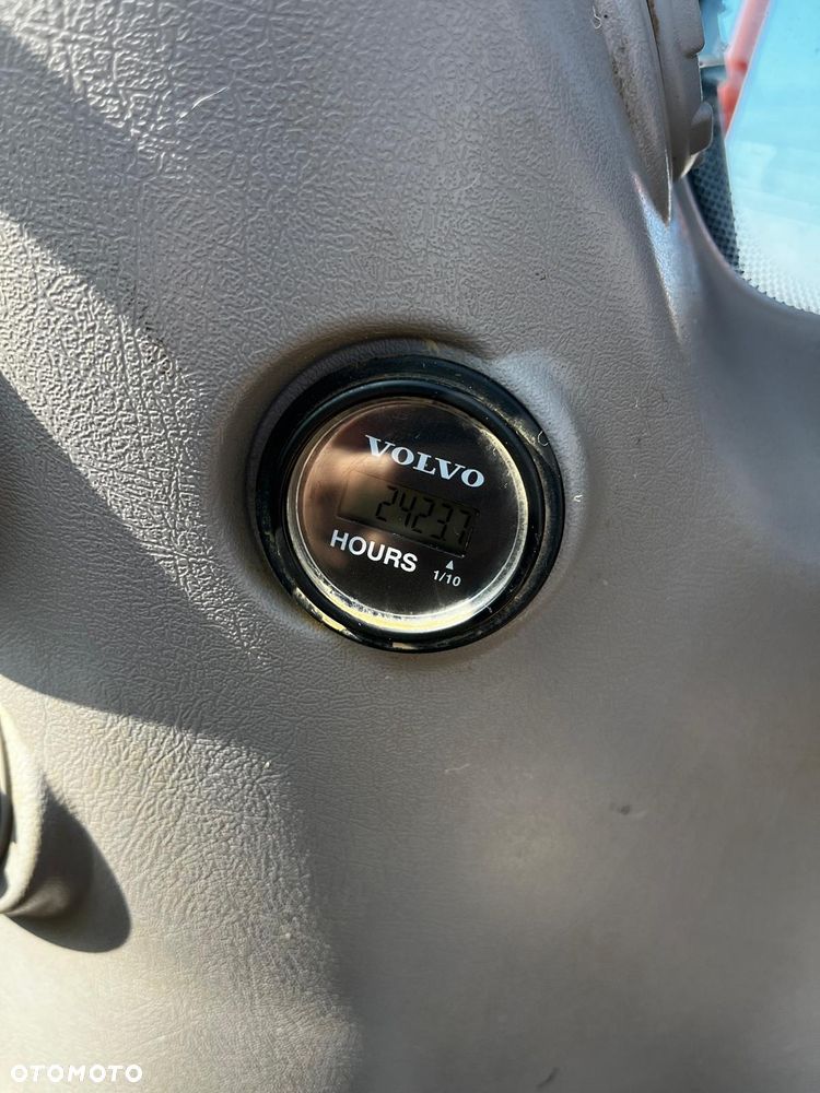 Volvo EC 160E NL - 5