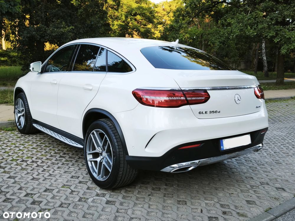 Mercedes-Benz GLE 350 d 4Matic 9G-TRONIC AMG Line - 15