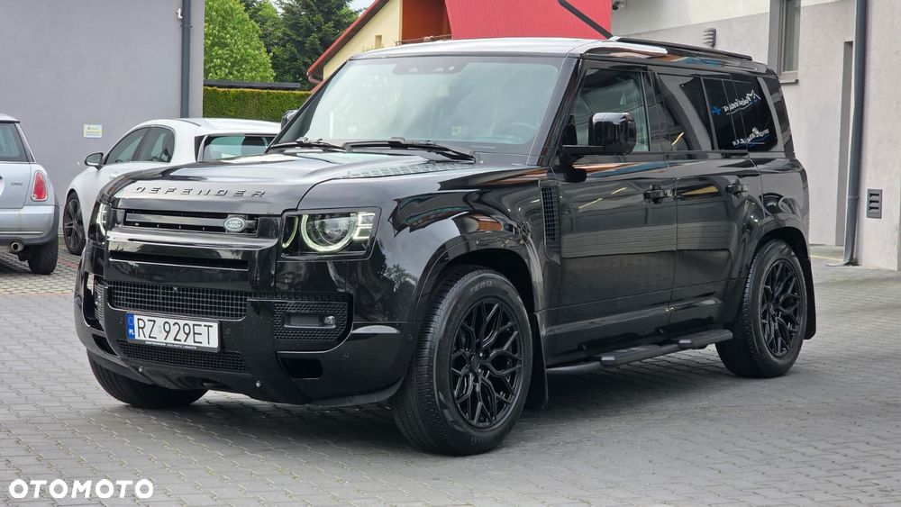 Land Rover Defender - 3