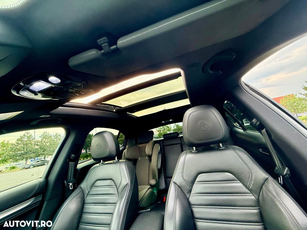 Alfa Romeo Stelvio 2.0 Turbo 16V AT8-Q4 Veloce - 13