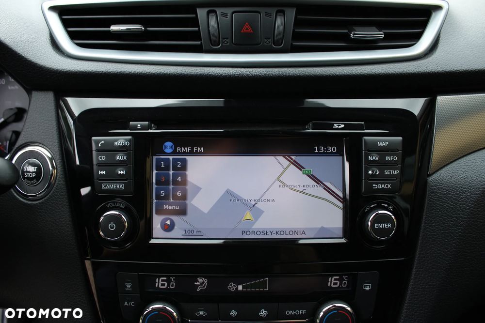 Nissan Qashqai 1.6 DCi N-Connecta Xtronic EU6 - 32