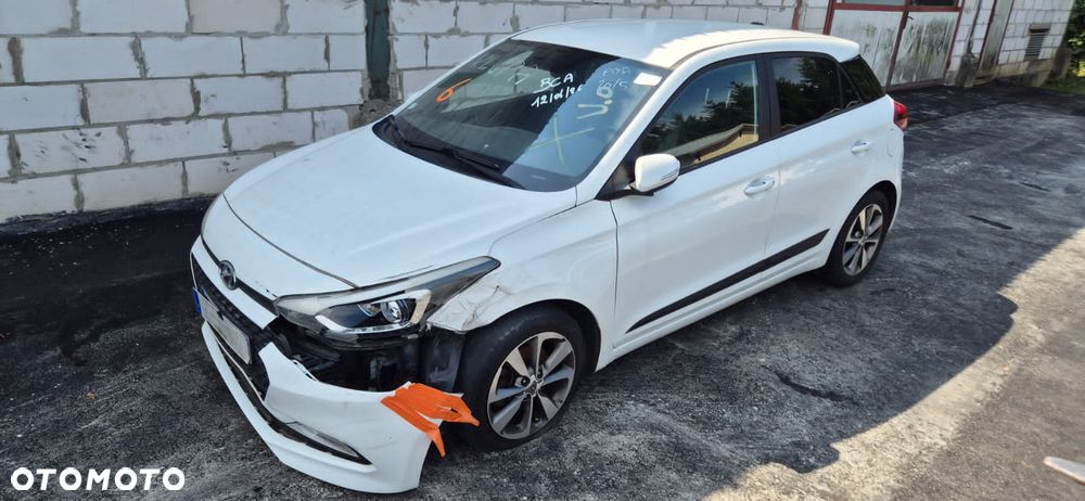 Hyundai i20 1.1 CRDi Comfort - 3