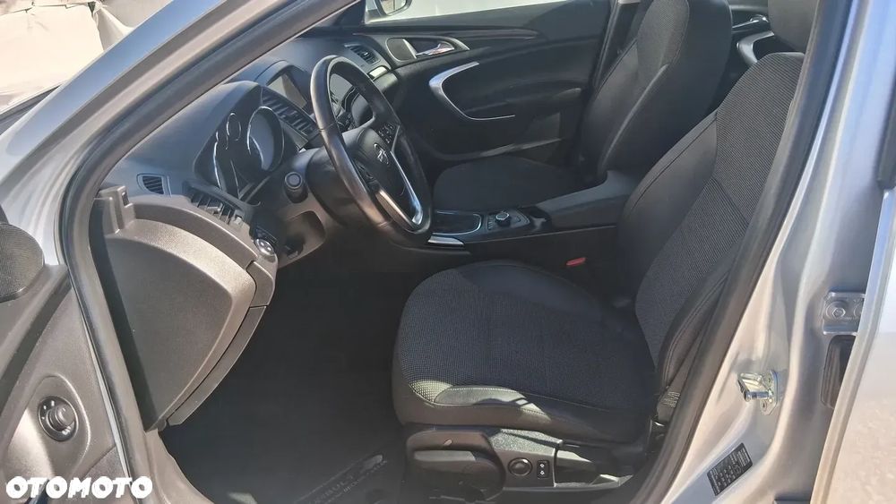 Opel Insignia 1.6 Turbo Cosmo - 12