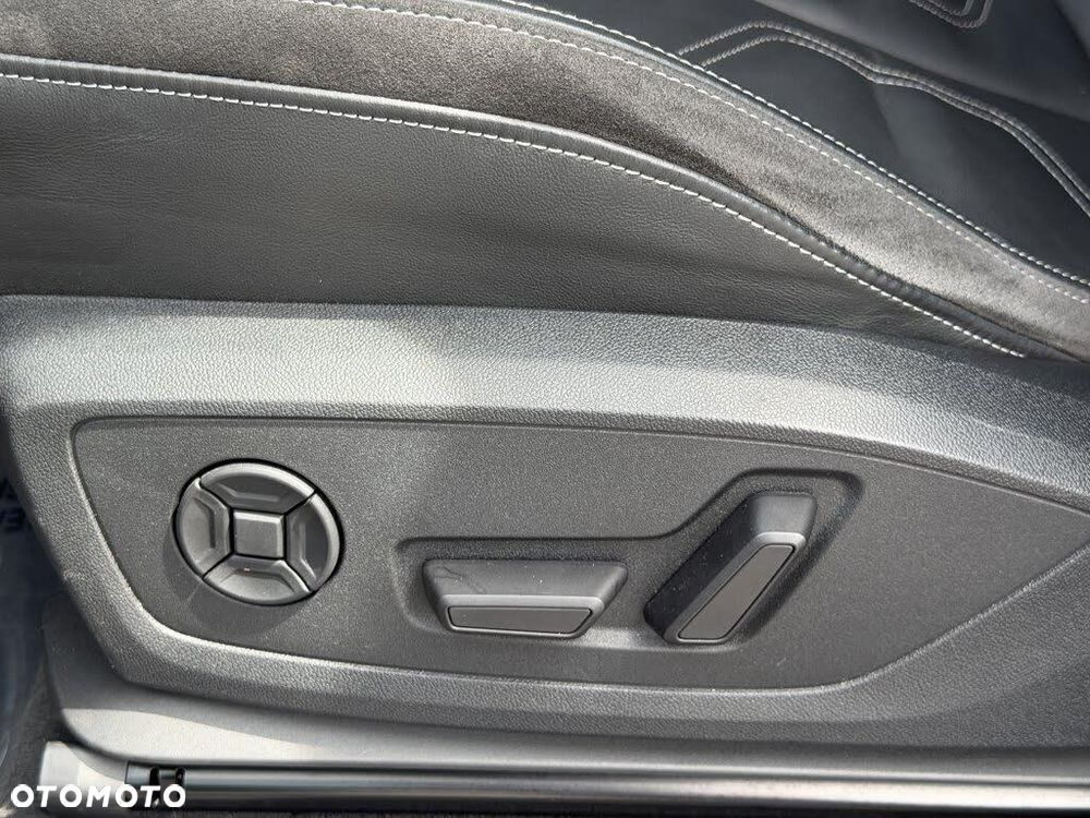 Audi Q3 45 TFSI Quattro S tronic S line - 22