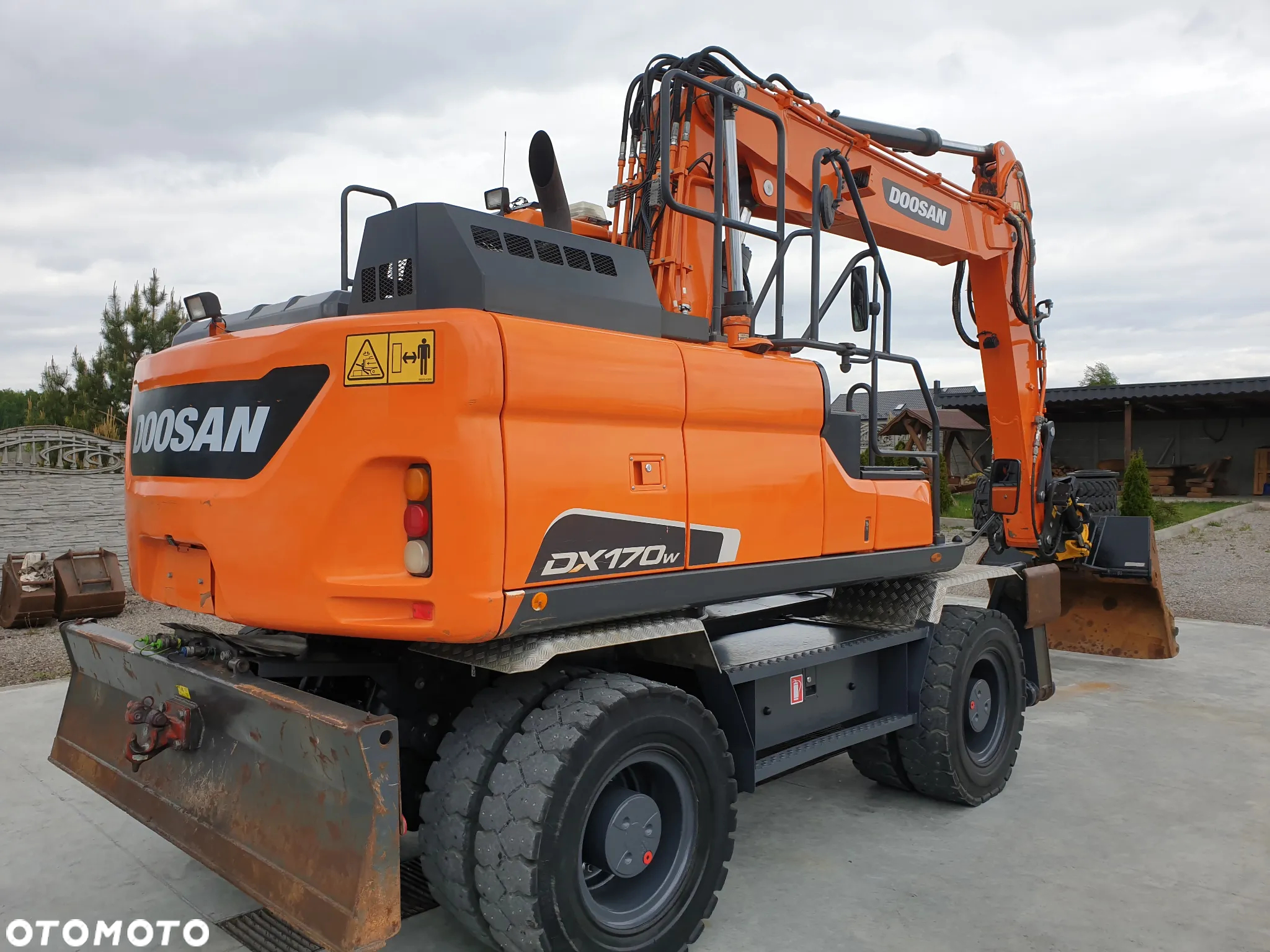 Doosan DX 170 W SPROWADZONY/ROTOTILT PIĘKNY STAN - 6