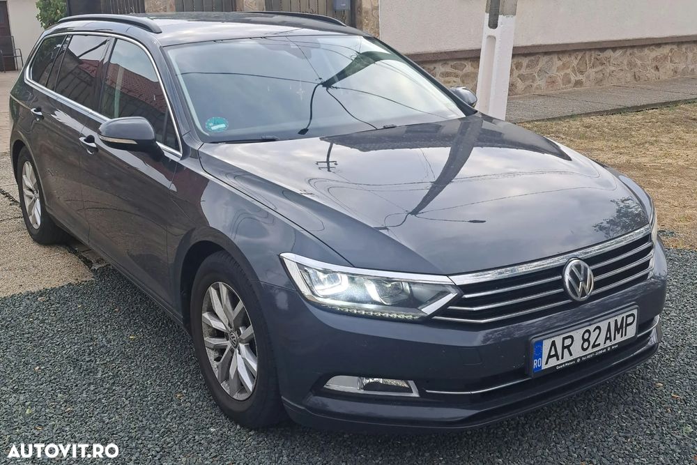 Volkswagen Passat 2.0 TDI SCR DSG Comfortline - 2