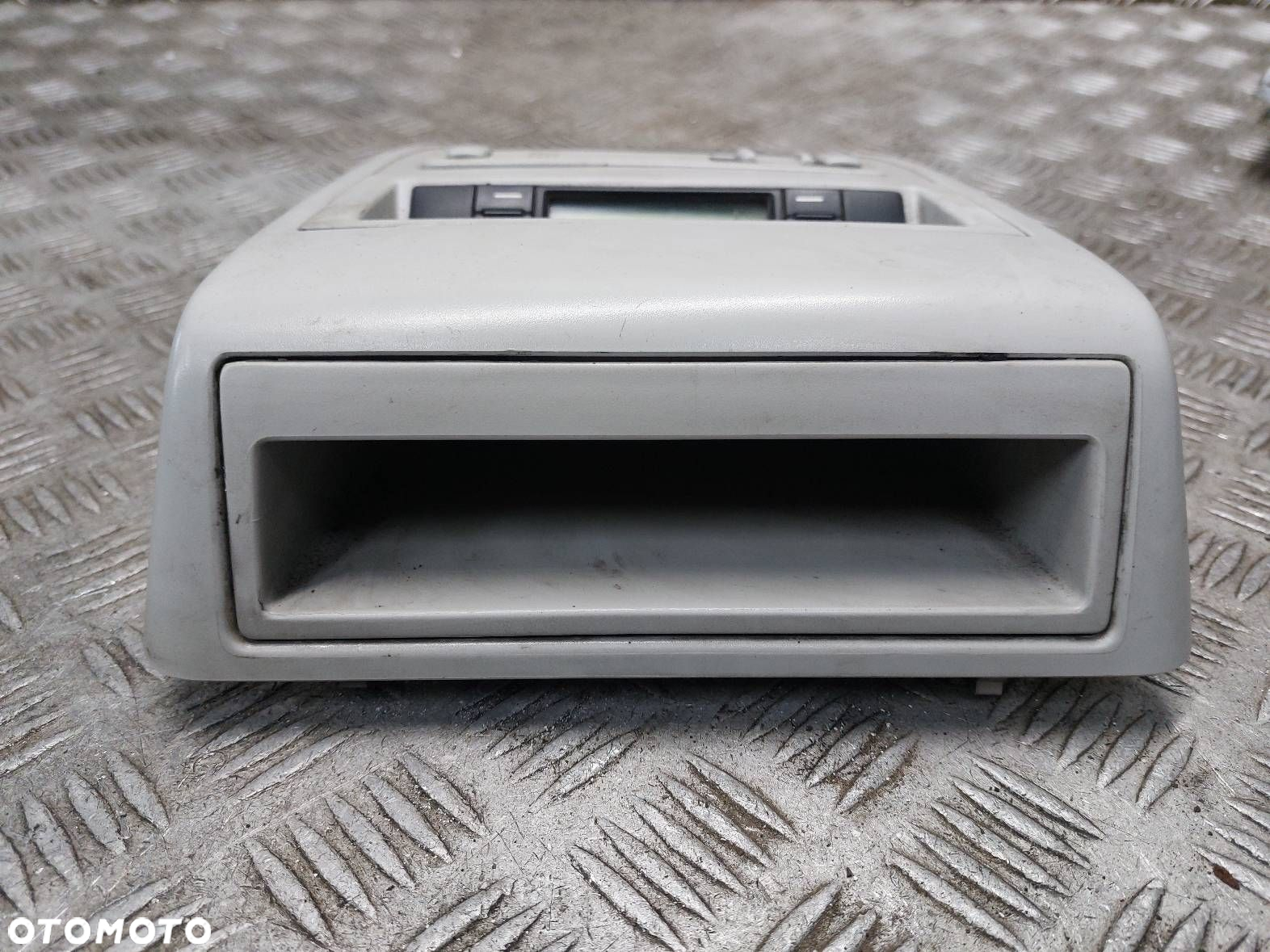 LAMPKA PODSUFITKI + PANEL WEBASTO VW T5 7H0858373 7L6919044M - 3