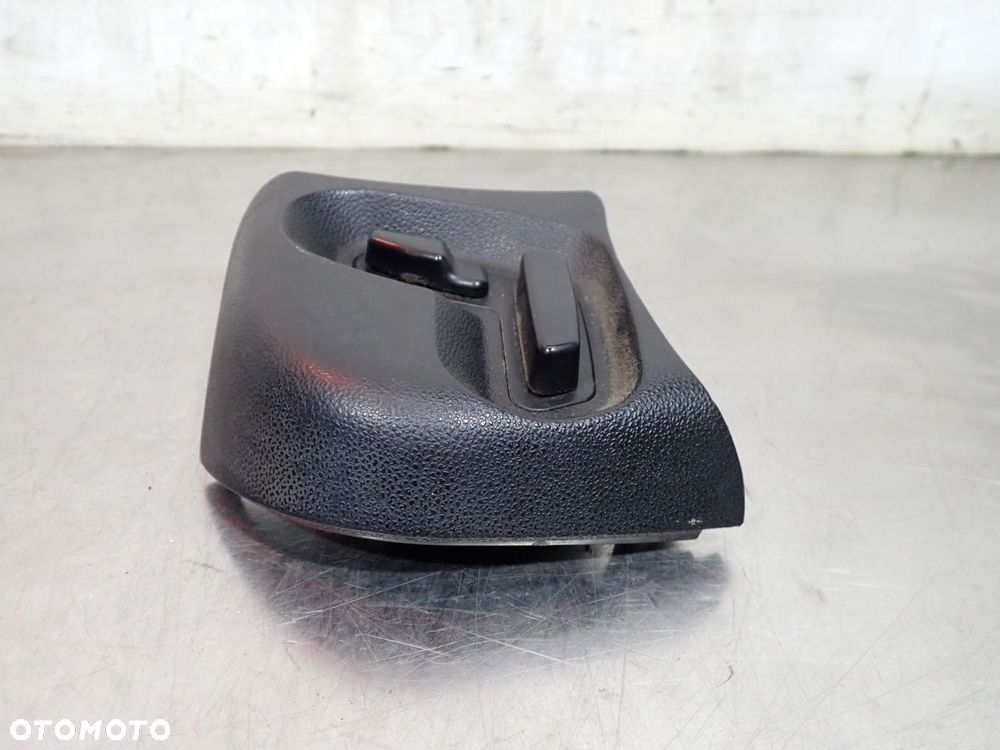 PRZEŁĄCZNIK PANEL STEROWANIA FOTELA KIEROWCY MERCEDES-BENZ W211 E200 CDI   2118701010 - 2