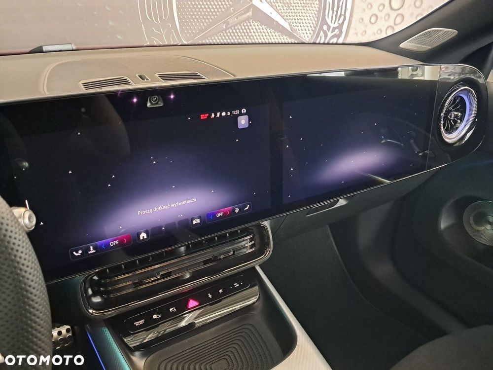 Mercedes-Benz CLA - 27