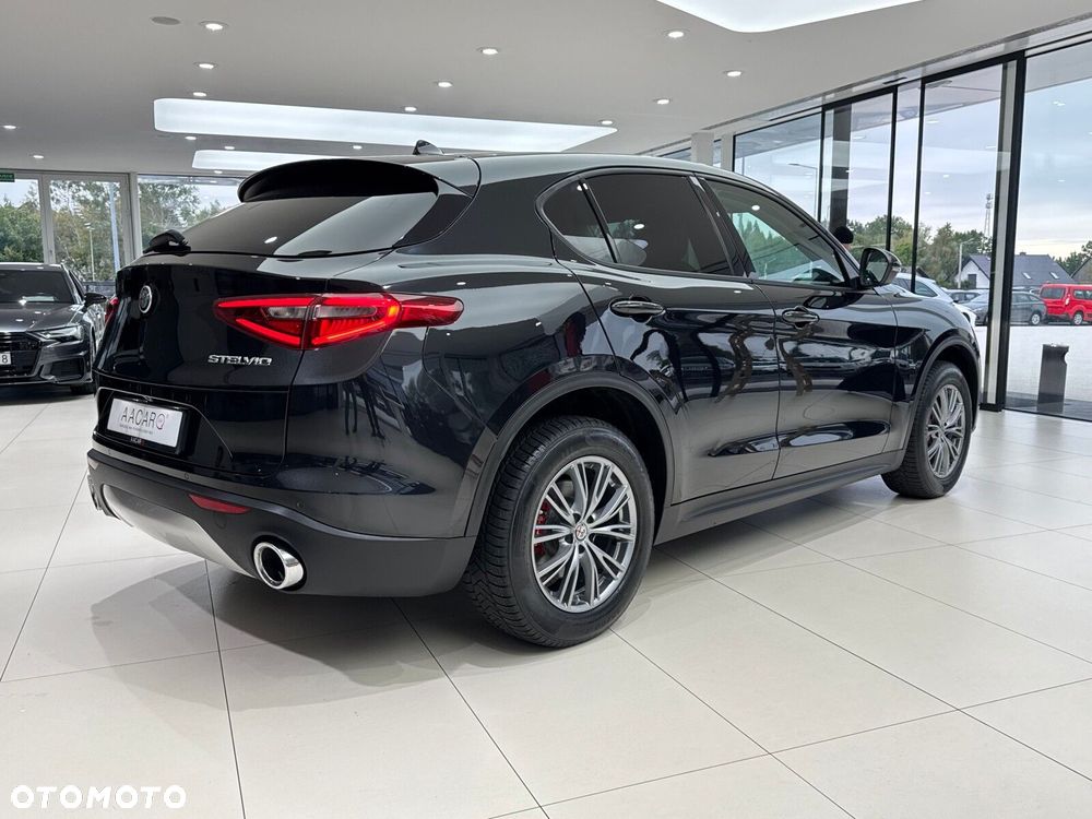 Alfa Romeo Stelvio 2.0 Turbo Super Q4 - 5
