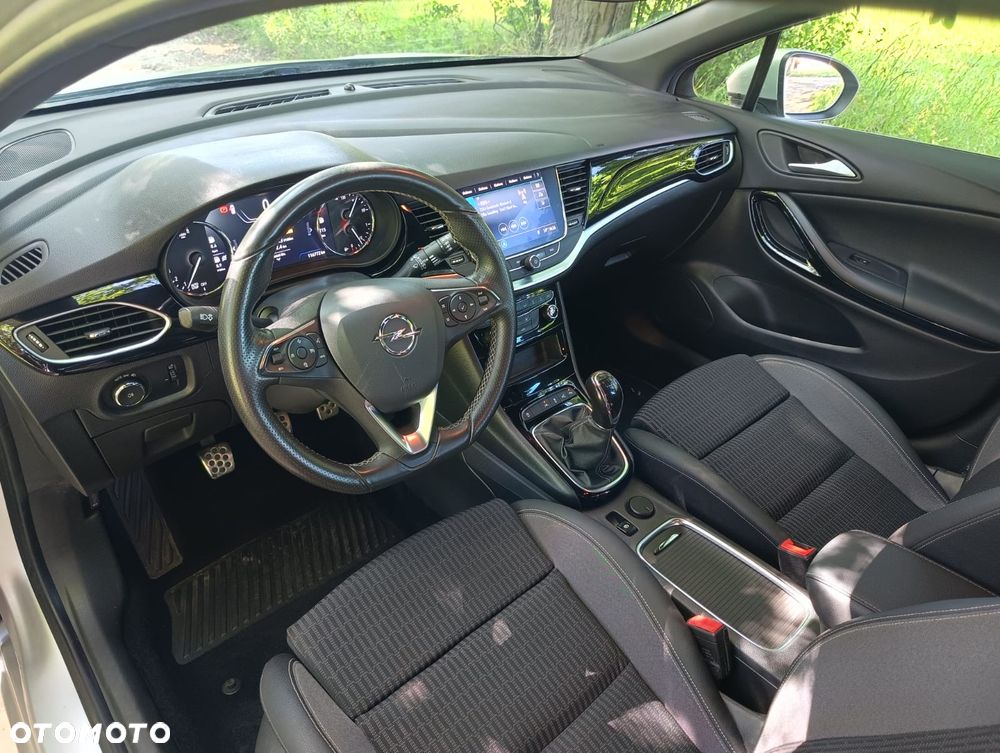 Opel Astra 1.2 Turbo Elegance - 15