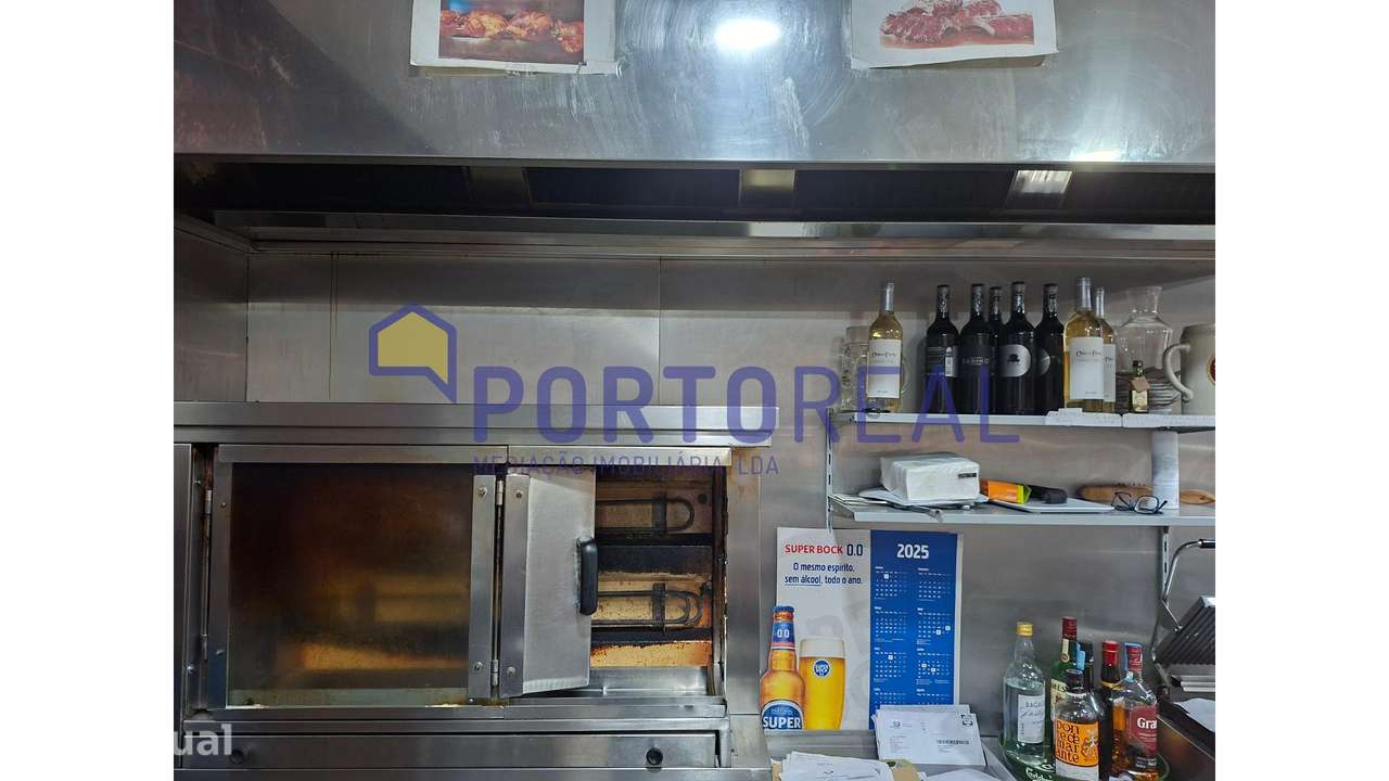 Trespasse Pastelaria em Fânzeres - Grande imagem: 3/27