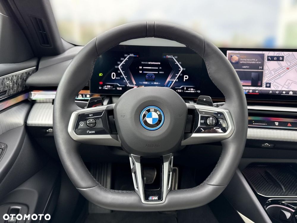 BMW Seria 5 - 31