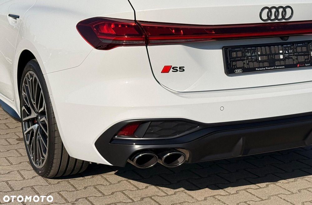 Audi S5 Avant - 13