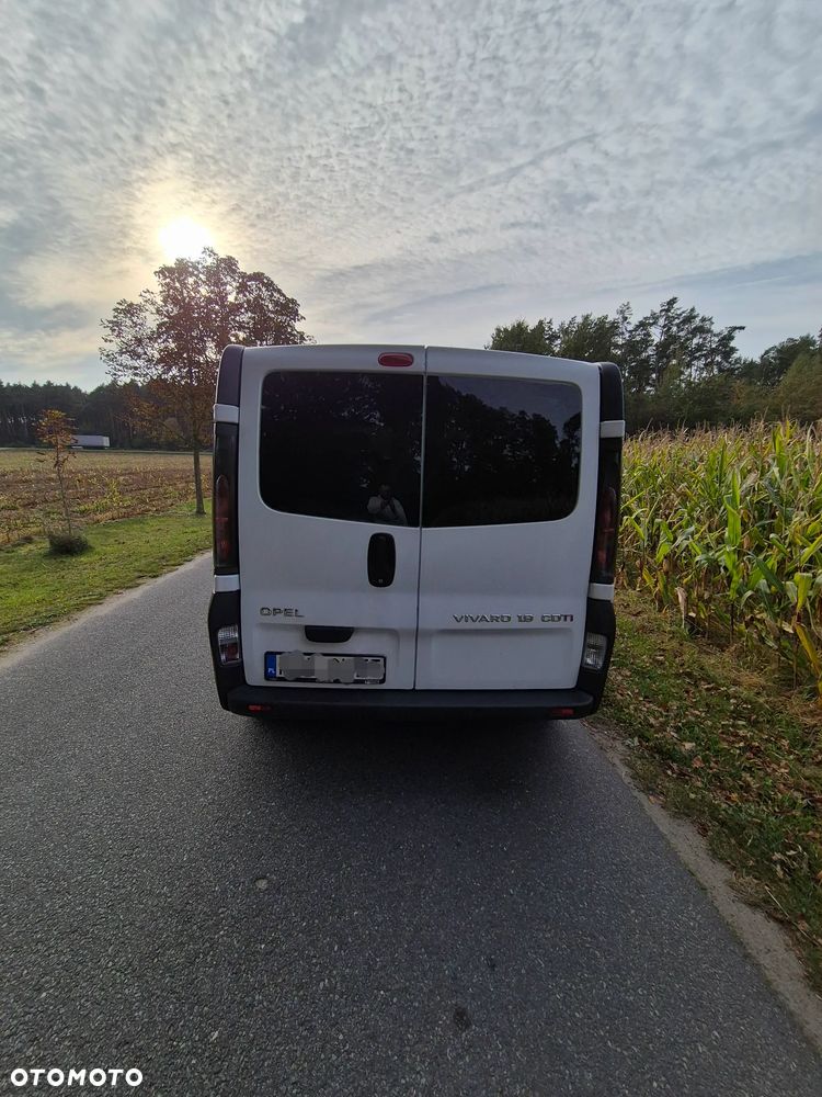 Opel Vivaro 2005 photo 5