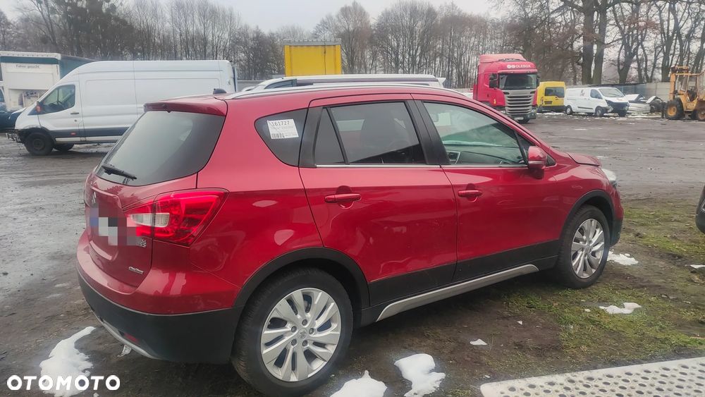 Suzuki SX4 S-Cross - 4