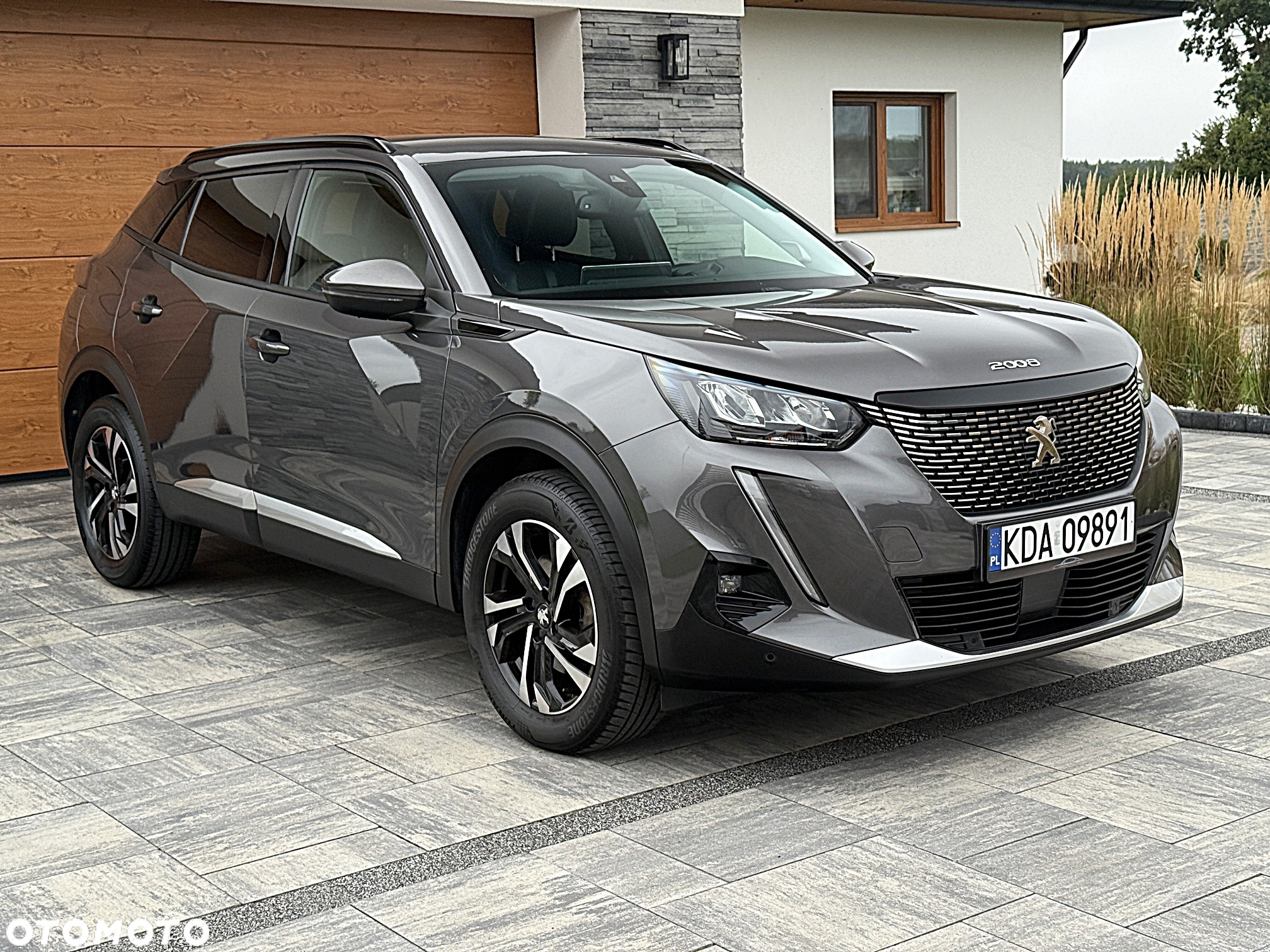 Peugeot 2008 1.5 BlueHDi Allure Pack S&S EAT8 - 25