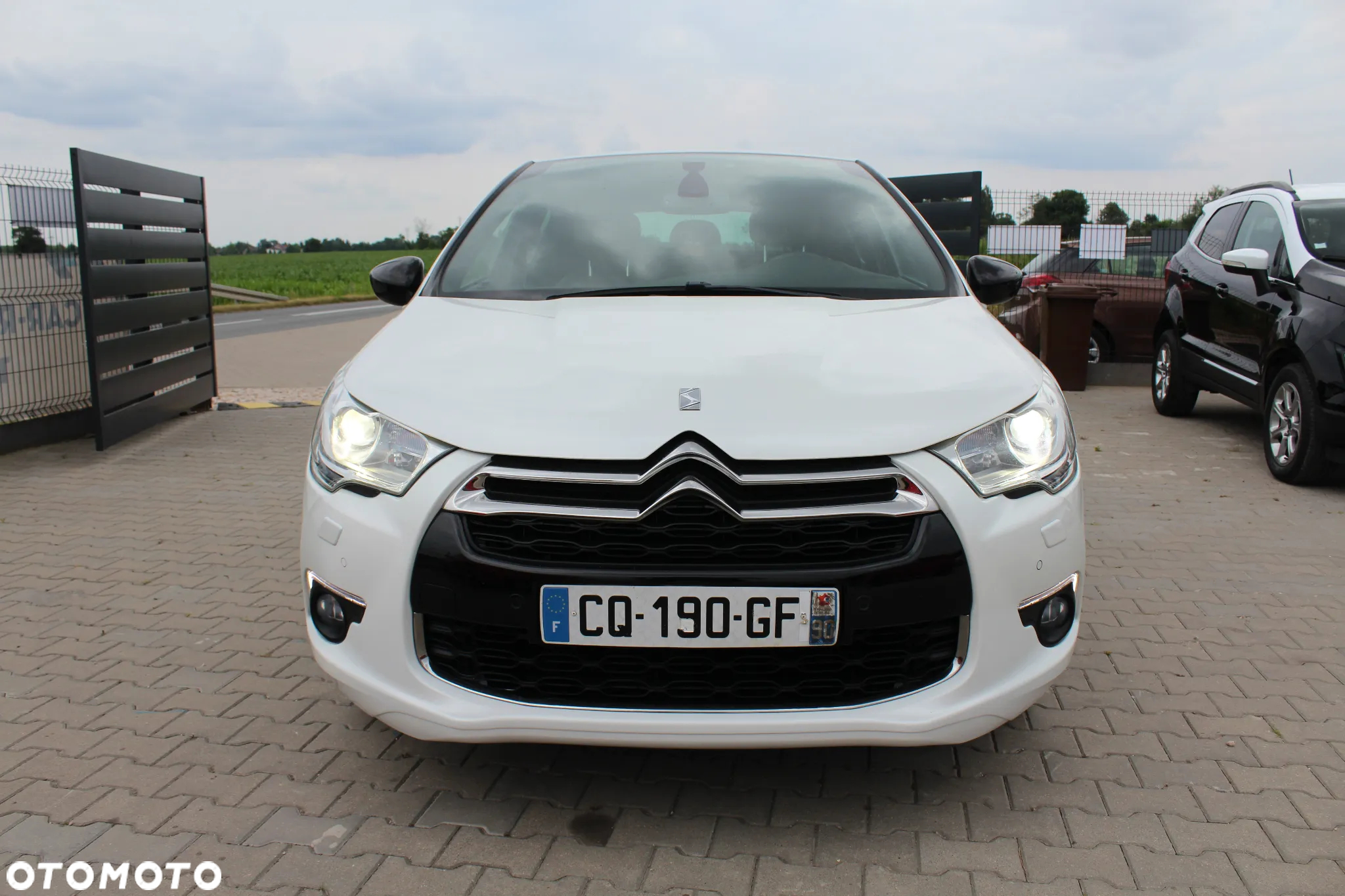 Citroën DS4 VTi 120 Urban Show - 10