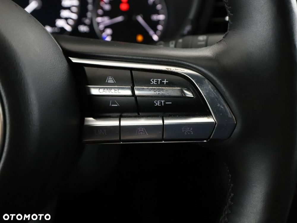 Mazda 3 e-SKYACTIV-G 2.0 M HYBRID SELECTION - 33