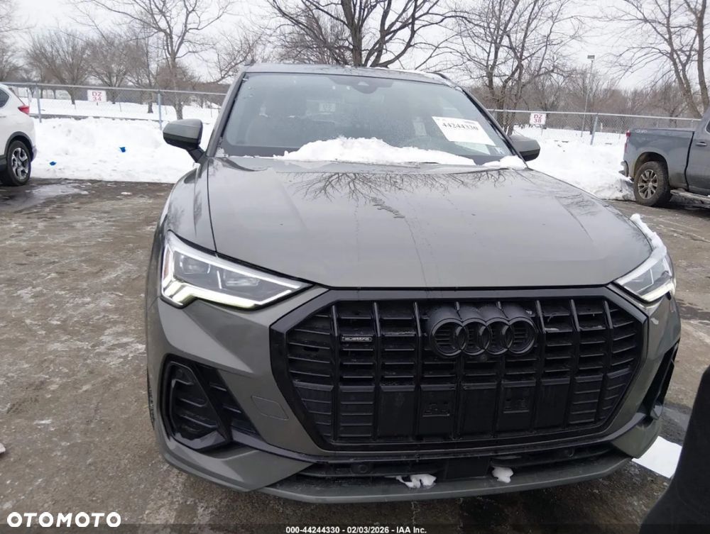 Audi Q3 45 TFSI Quattro S tronic S line - 2