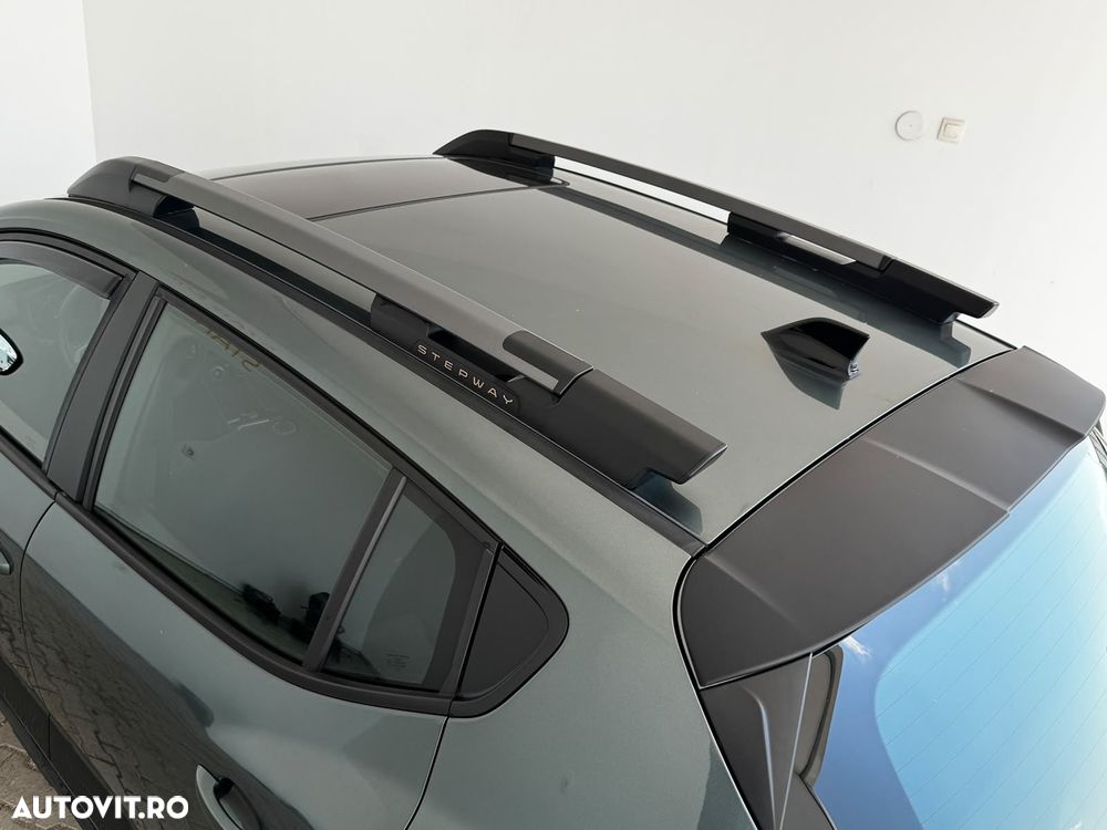 Dacia Sandero TCe 90 MT5 Journey - 15