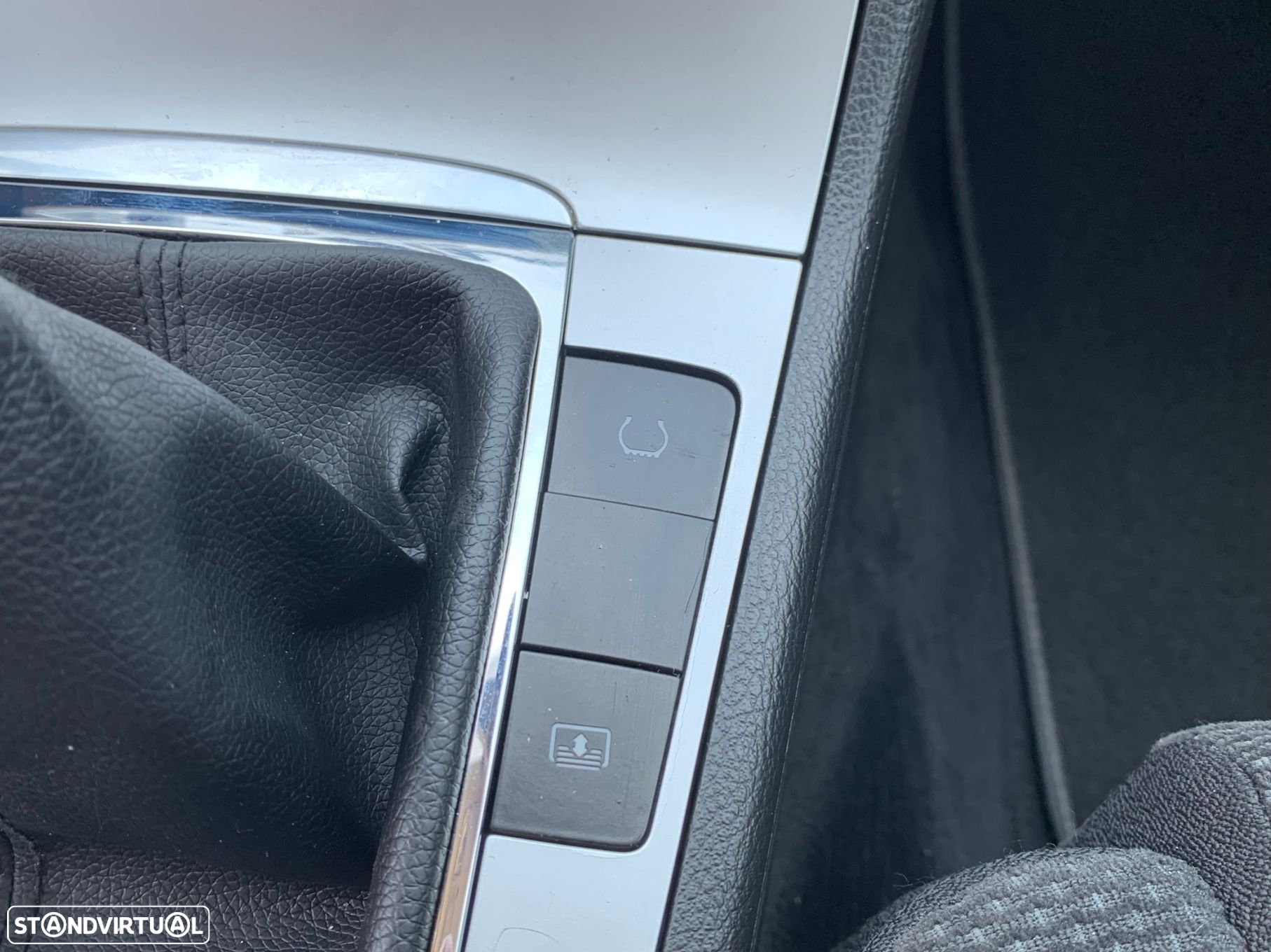 VW Passat 2.0 TDI BM Confortline - 41
