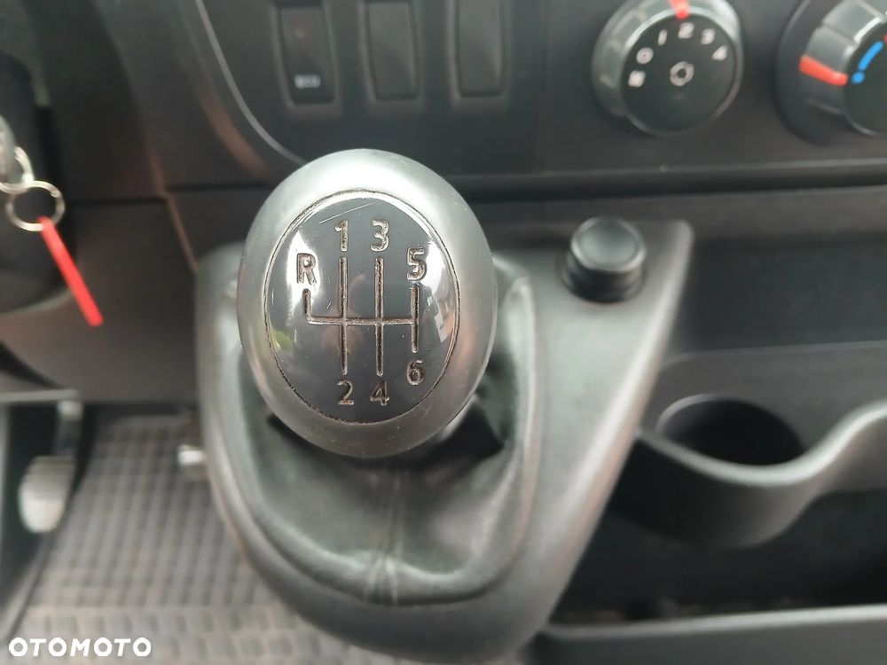Renault MASTER - 20