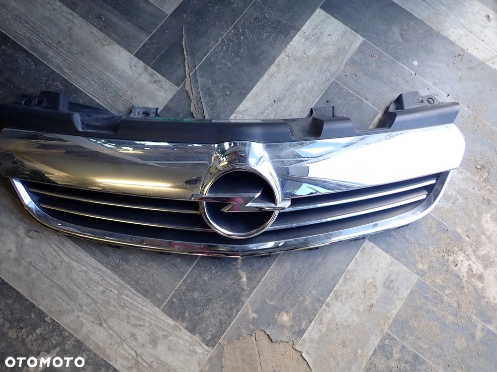 OPEL ZAFIRA B 2007-2014 - 1