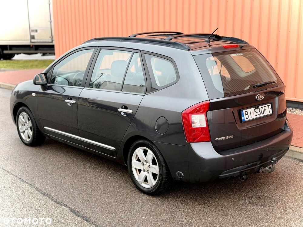 Kia Carens 2.0 EX - 2