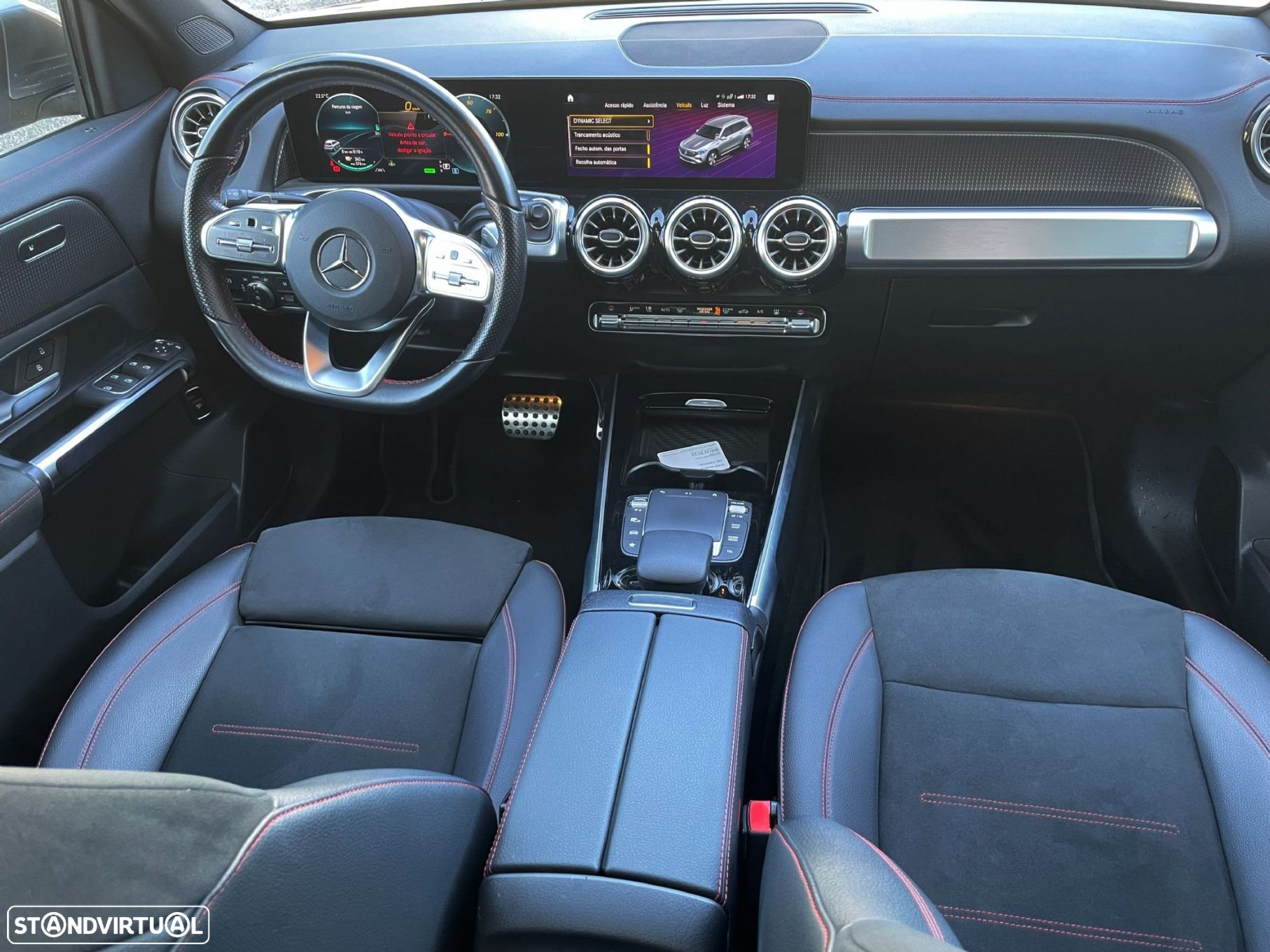 Mercedes-Benz EQB - 34