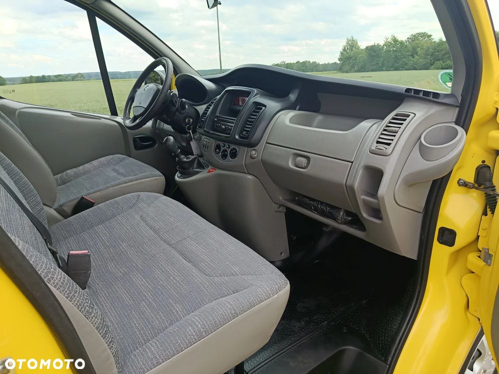 Renault Trafic - 8