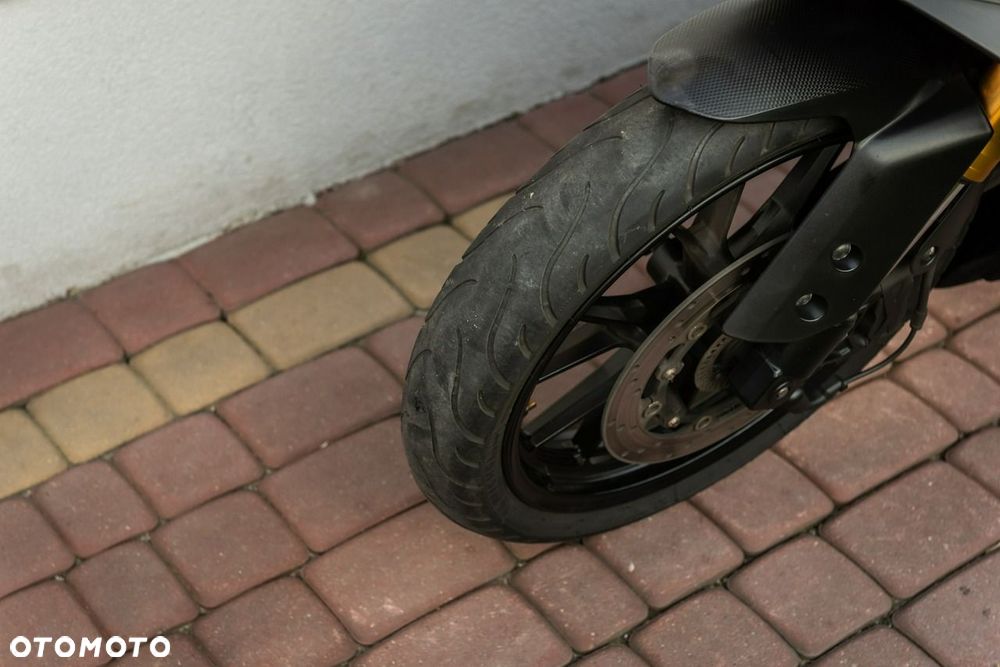 Yamaha YZF - 7
