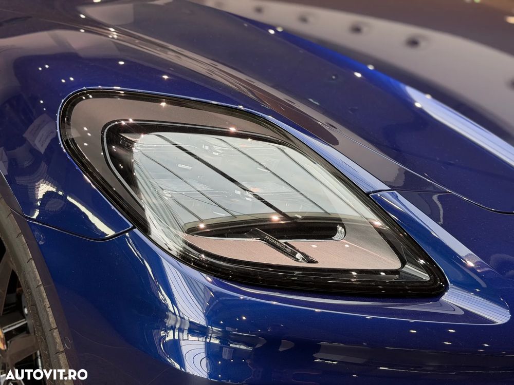 Porsche Panamera 4 E-Hybrid - 39