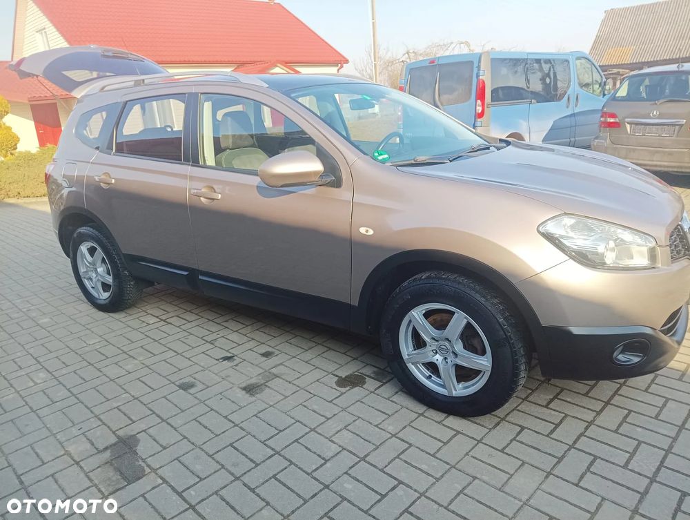 Nissan Qashqai+2 1.6 360 - 5
