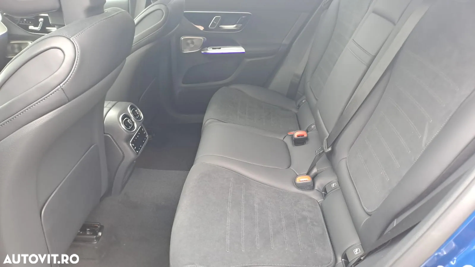 Mercedes-Benz GLC Coupe 300 e 4MATIC - 13