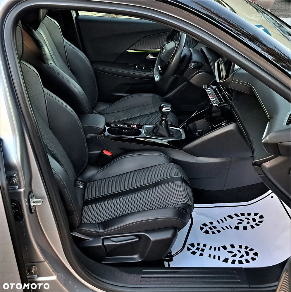 Peugeot 2008 1.2 PureTech Allure S&S - 24