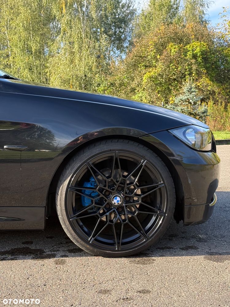 BMW Seria 3 320d - 23