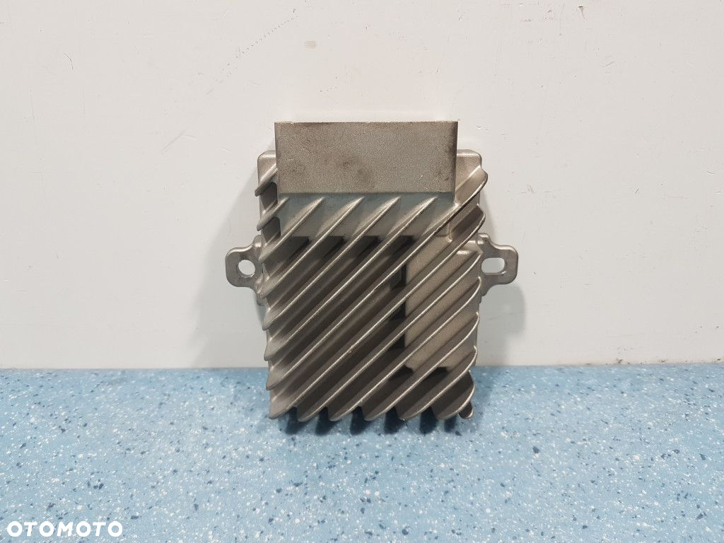 WZMACNIACZ AUDIO 9302536   BMW M6 F06 - 2