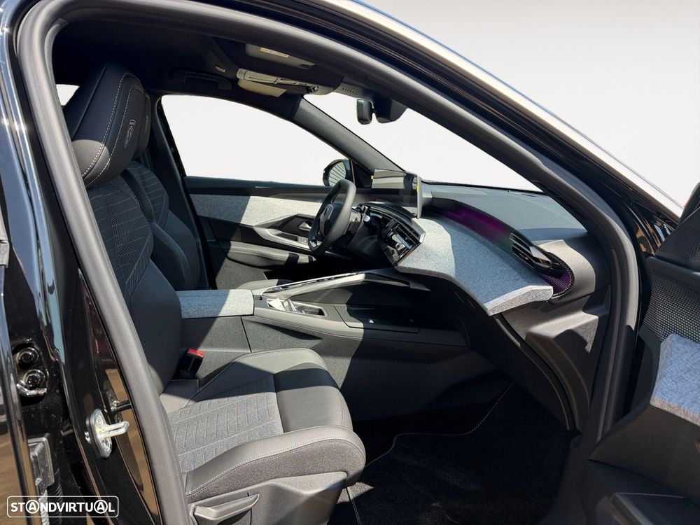 Peugeot 3008 1.2 Hybrid GT e-DCS6 - 13