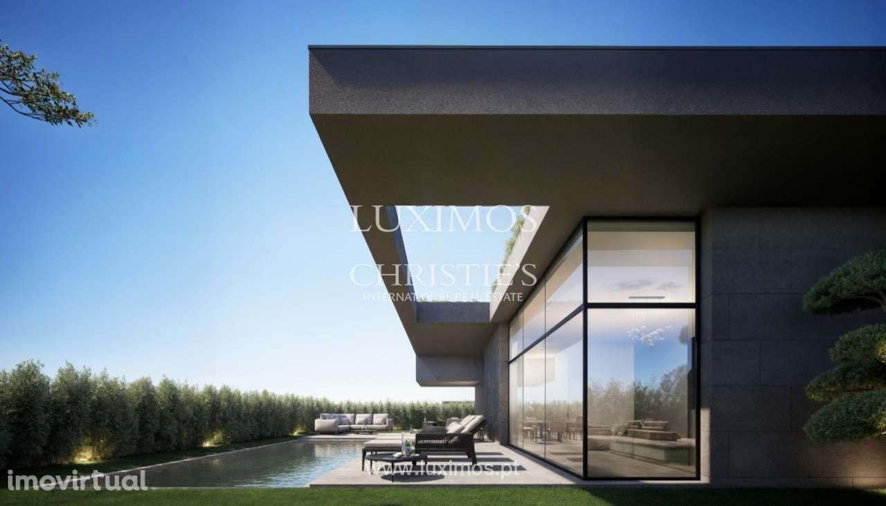 Moradia V3 com piscina e jardim à venda em Leça do Balio - Grande imagem: 3/13