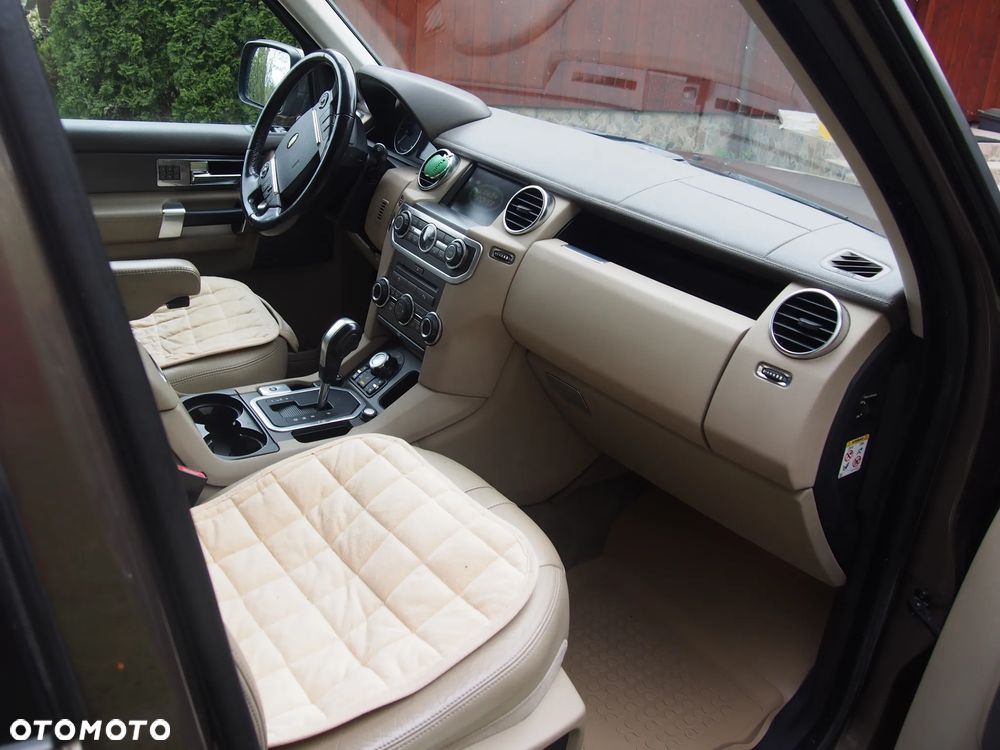 Land Rover Discovery 3.0 TD V6 HSE - 9