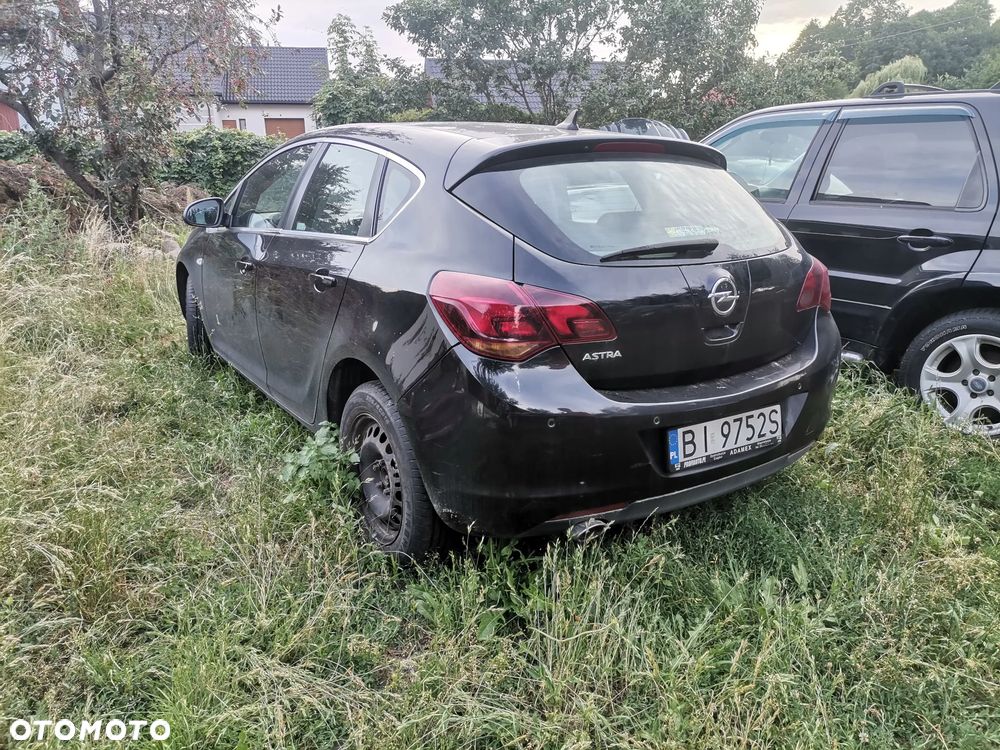 Opel Astra 1.4 T Cosmo - 3