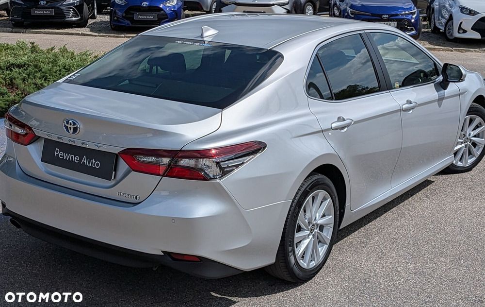 Toyota Camry 2.5 Hybrid Comfort CVT - 20