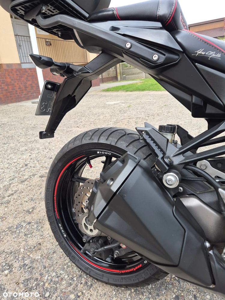 Kawasaki Ninja 1000 SX - 15
