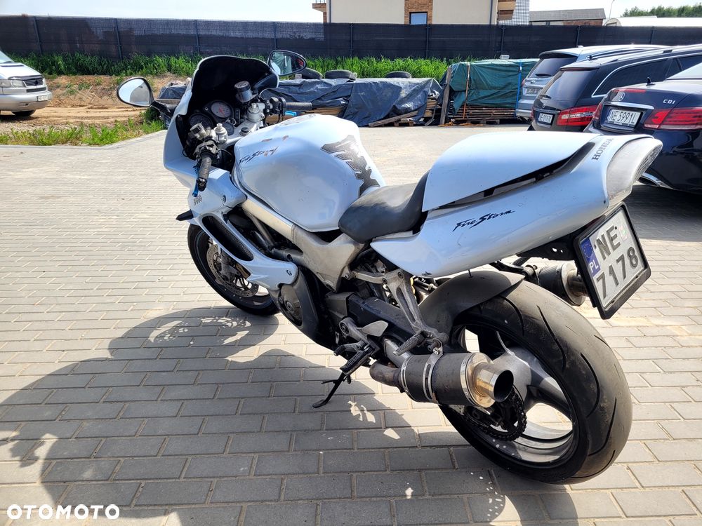 Honda VTR - 3